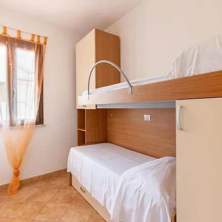 Apartment With Air Conditioning And Terrace Castelsardo