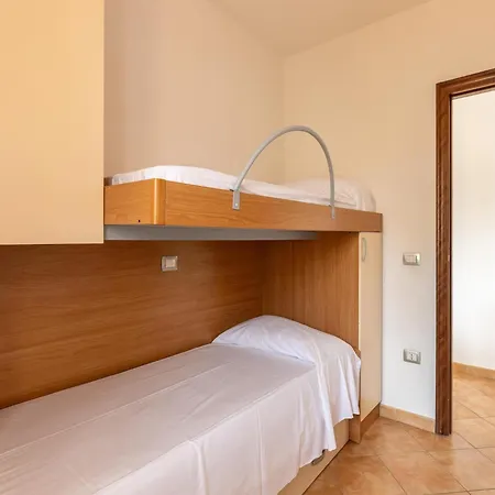 With Air Conditioning And Terrace Apartment *