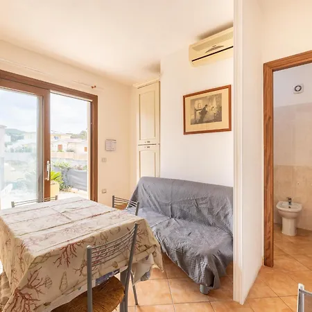 In With Private Patio Апартаменты